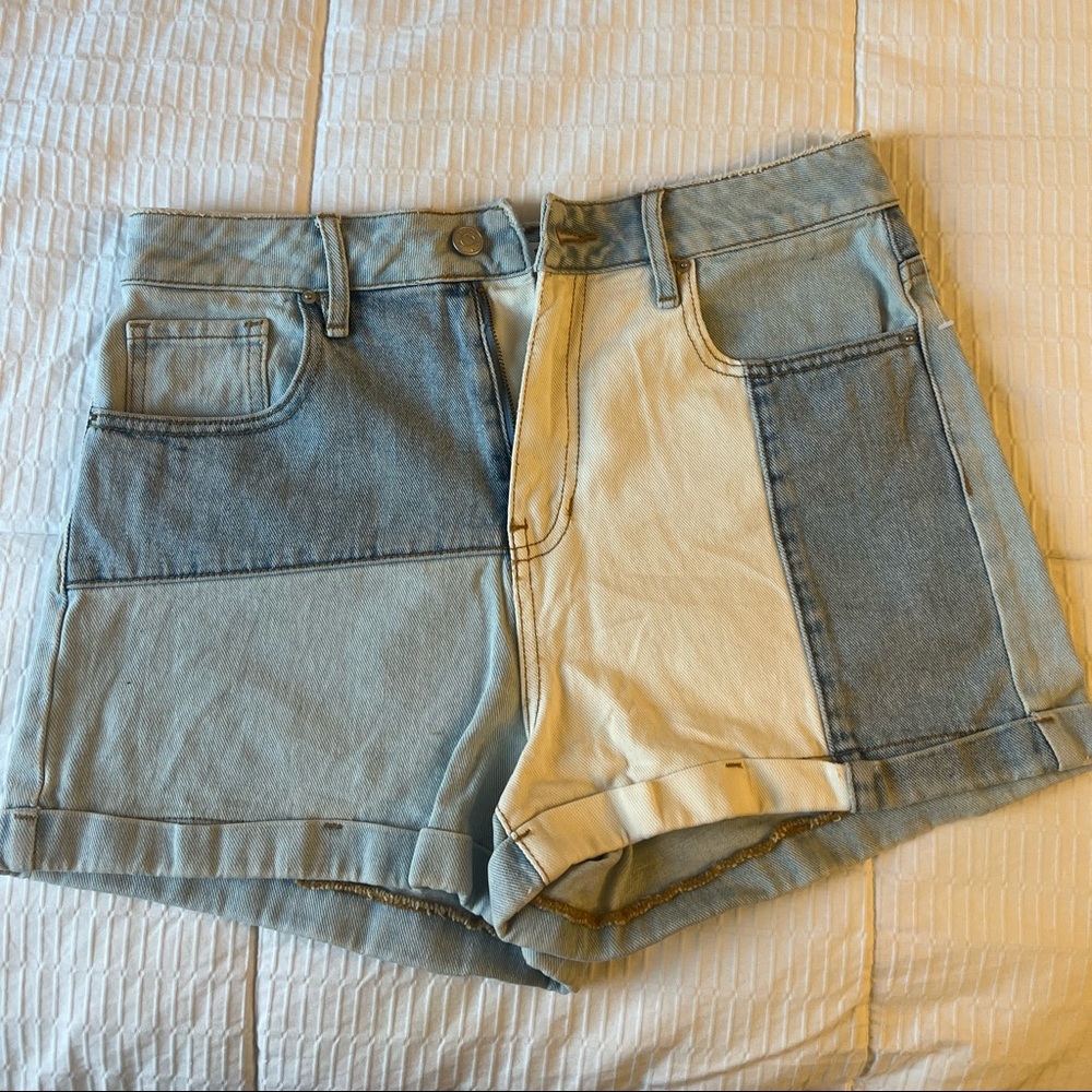 Color block mom shorts